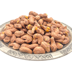 Cashew in natürlicher Qualität (gesalzen, geröstet, roh, geschält)